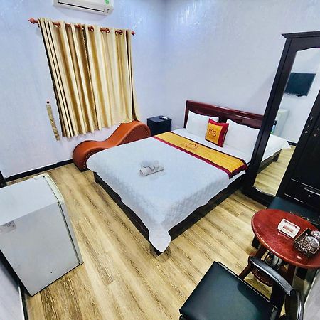 Khach San Sao Mai Hotel โฮจิมินห์ซิตี้ ภายนอก รูปภาพ