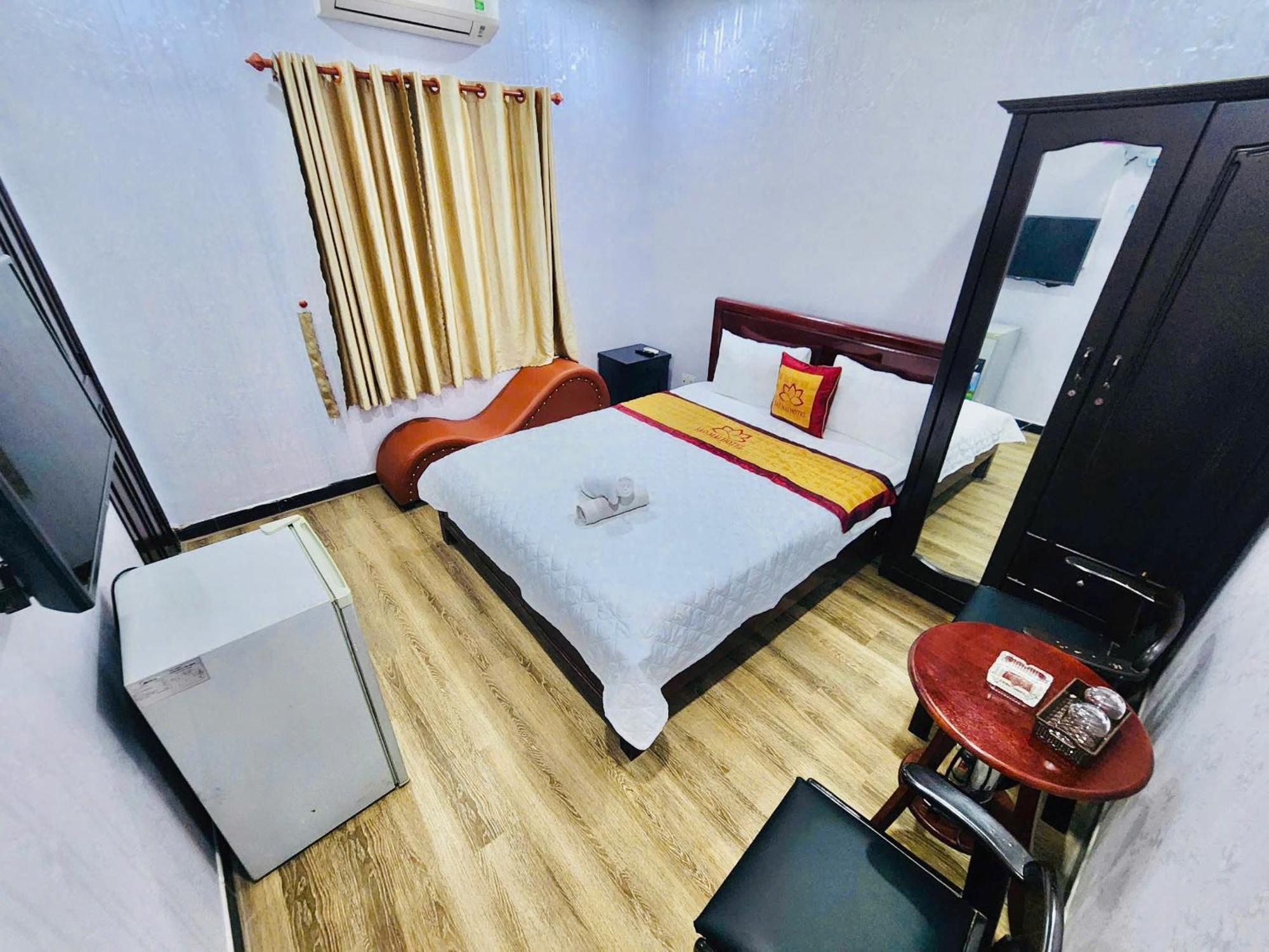 Khach San Sao Mai Hotel โฮจิมินห์ซิตี้ ภายนอก รูปภาพ